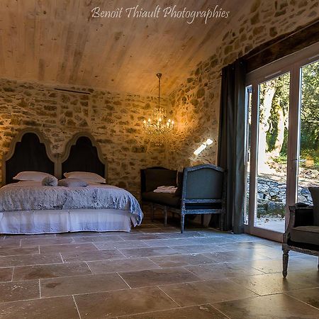 Le Domaine Saint Martin Bed & Breakfast Flassans-sur-Issole Exterior photo