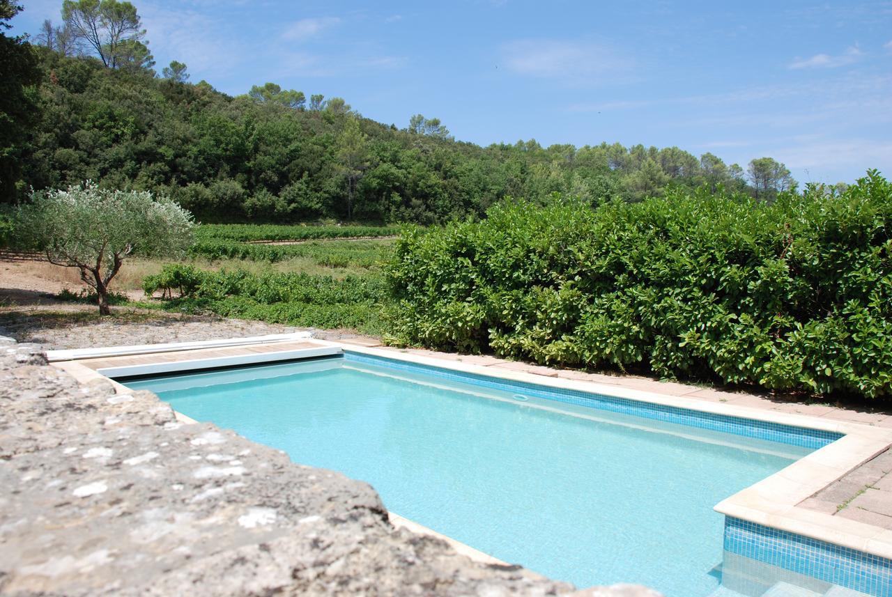 Le Domaine Saint Martin Bed & Breakfast Flassans-sur-Issole Exterior photo