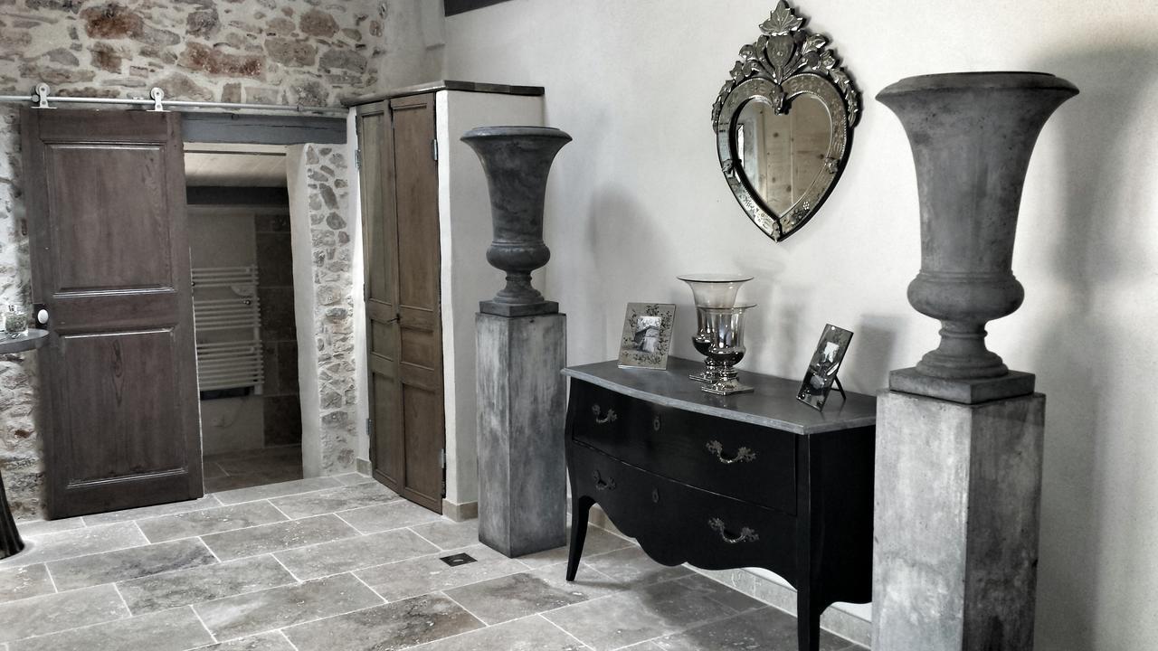 Le Domaine Saint Martin Bed & Breakfast Flassans-sur-Issole Exterior photo